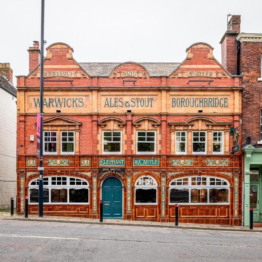 Elephant And Castle Wakefield Ngoại thất bức ảnh